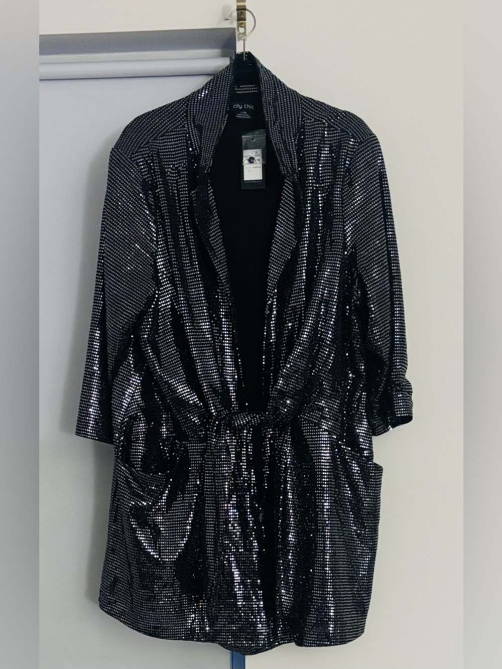 City Chic Black Sequin Open-Front Robe with Tie